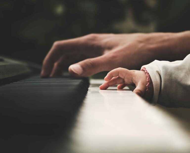7 easy ways to encourage your kids to love music