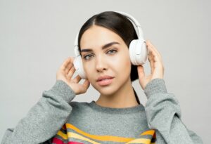 These New High-End Headphones Are Modular, Repairable, and Sustainable